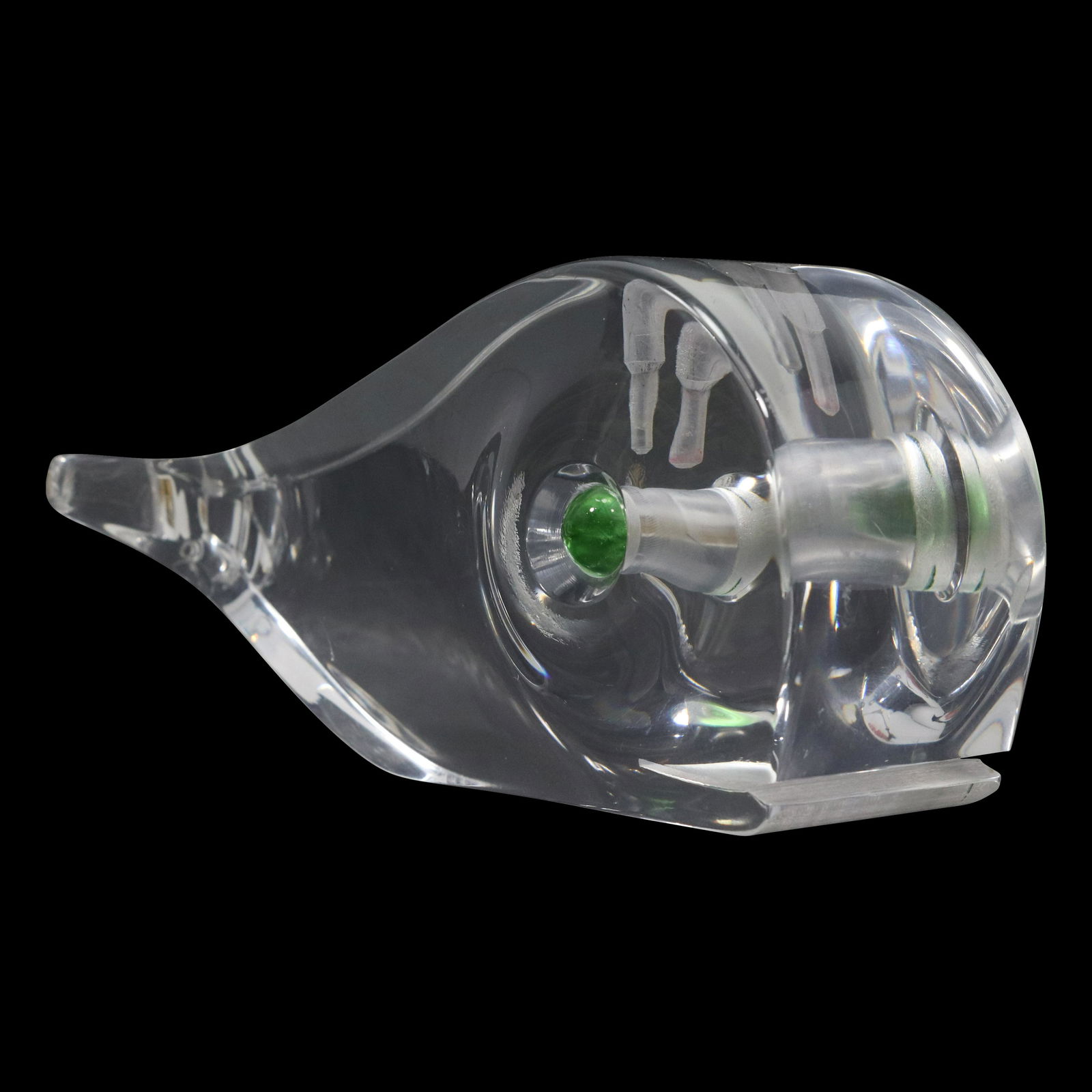 Unique Lucite Whale Figurative Sculpture: Unique Lucite WHALE Figurative Sculpture. size: 3.75h 7.75w