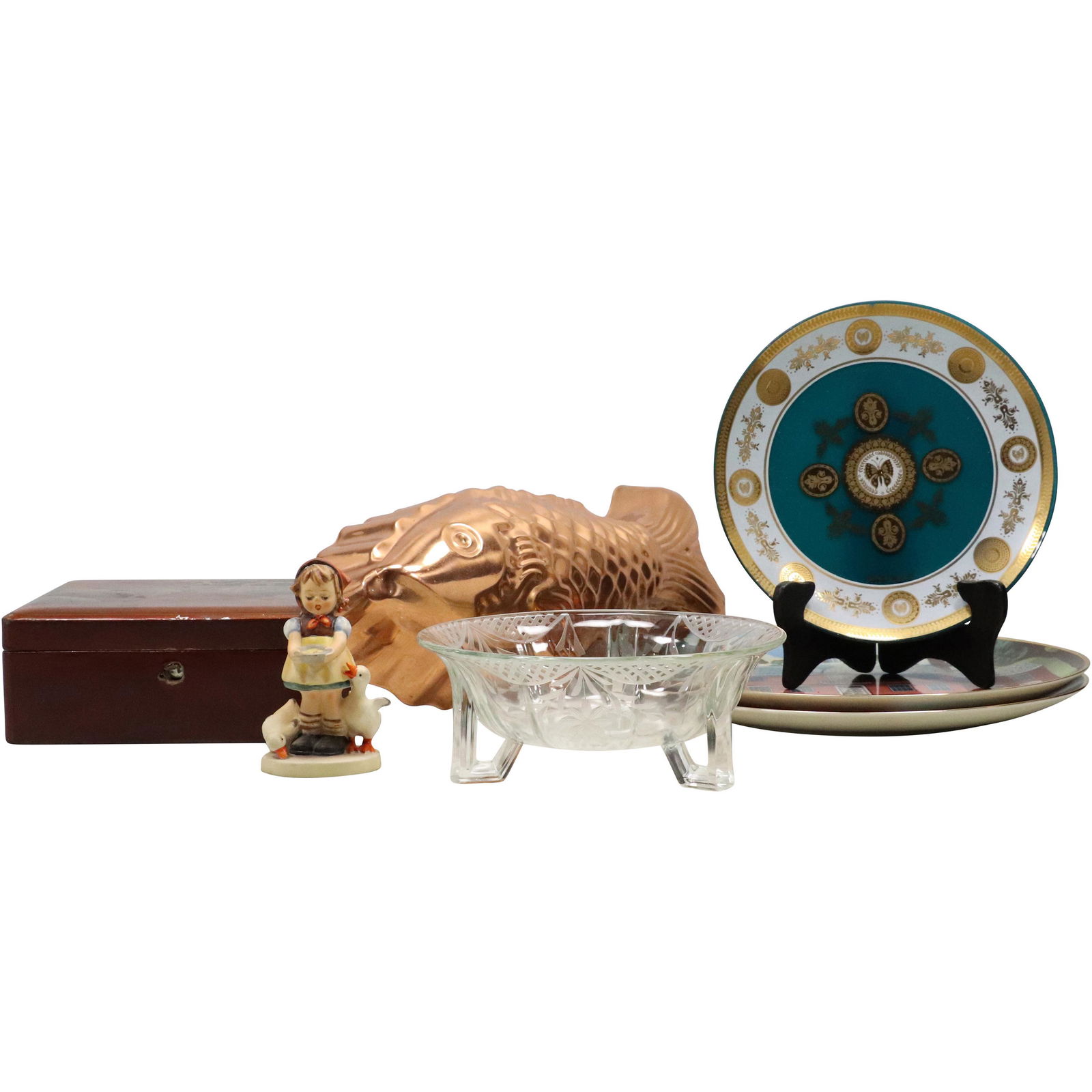 [6] Assorted Estate Grouping of Various Items (1 of 20)