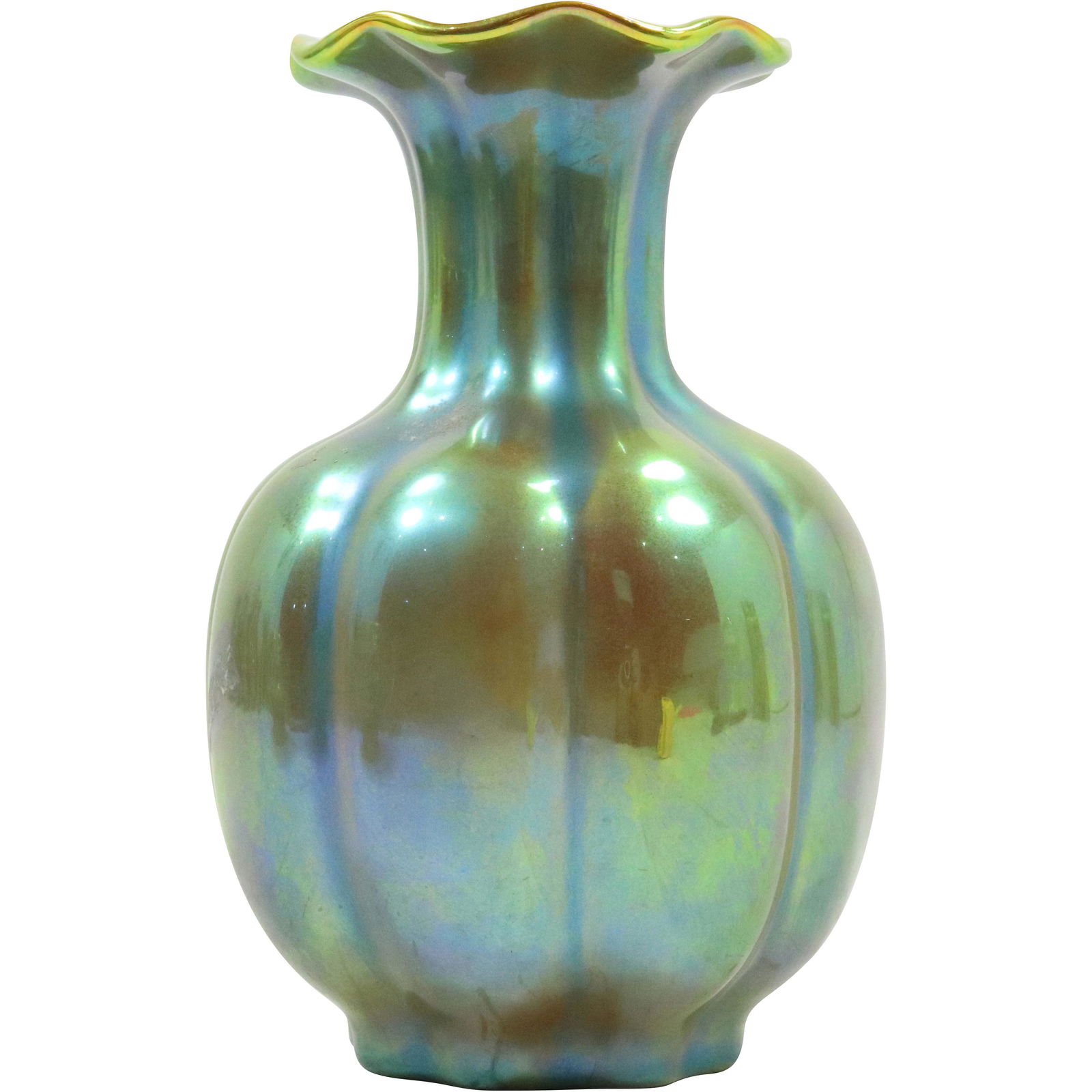 Zsolnay Hungary Green Lustre Porcelain Vase: Zsolnay Hungary Green Lustre Porcelain Vase size: 6.25h 4w