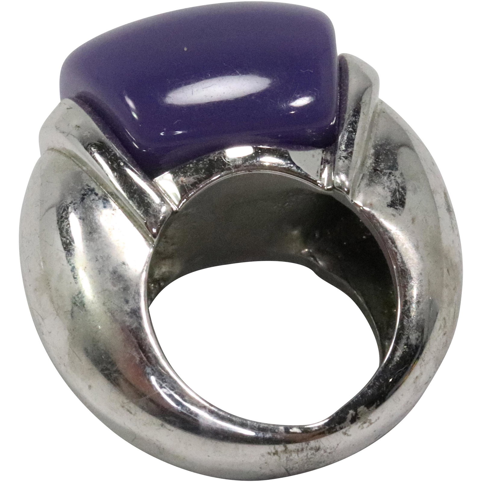 18K GE with Large Purple Stone Ring Size 6 ; 1 1/4 in. x 3/4 in.: 18K GE with Large Purple Stone Ring Size 6 ; 1 1/4 in. x 3/4 in.