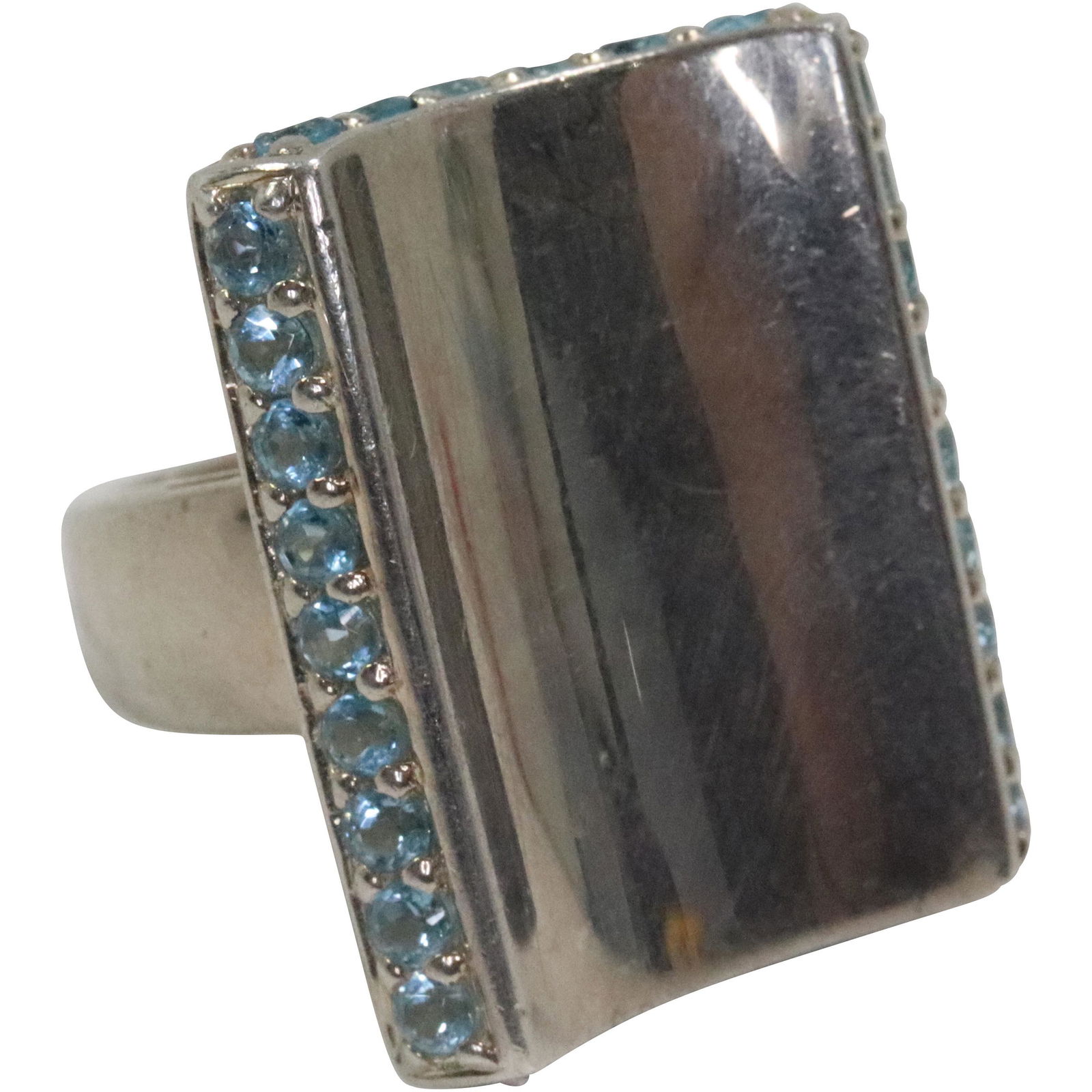 .925 Sterling Silver Blue Amethyst Ring Size 6 ; 3/4 in. x 1 in. (1 of 6)