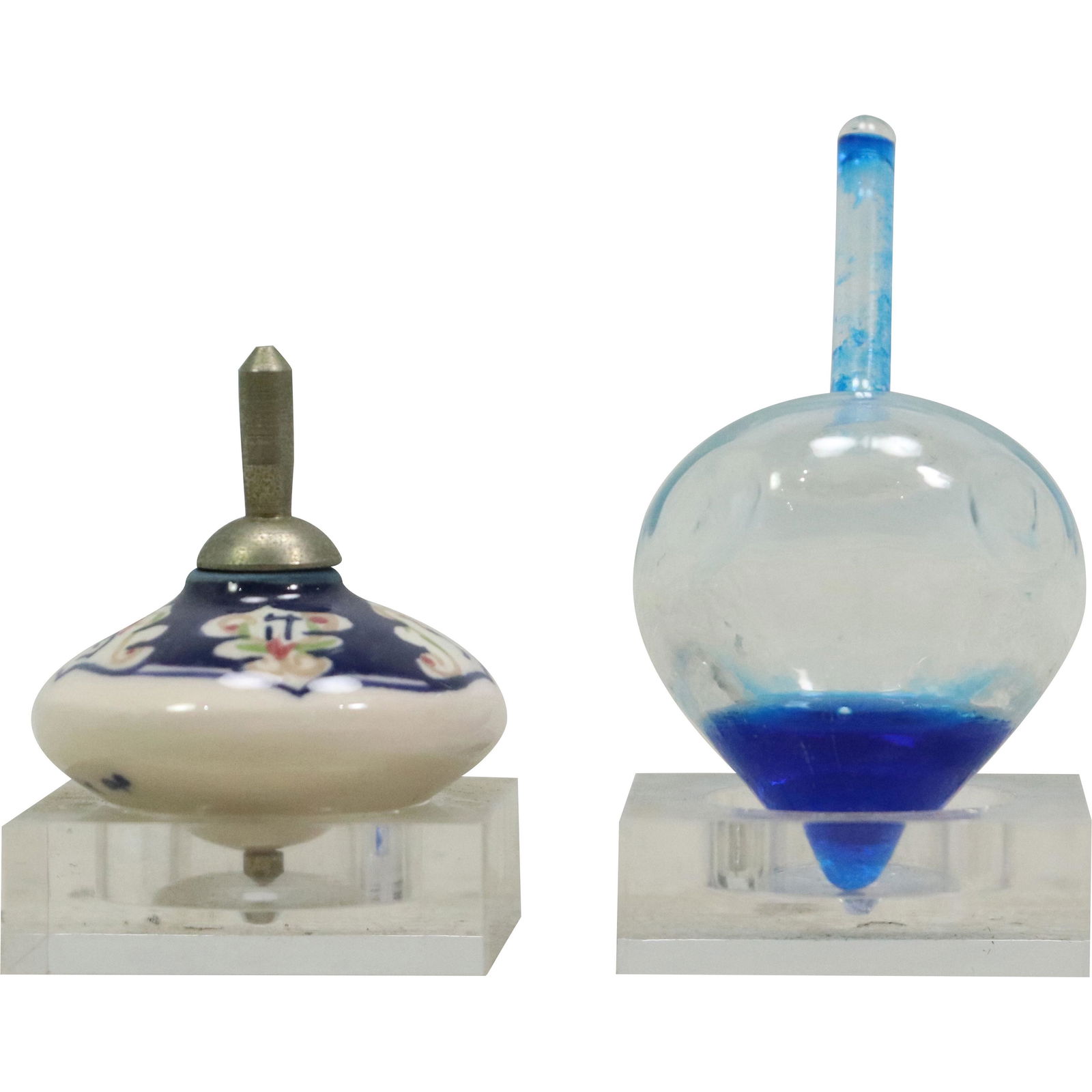 [2] Assorted Jewish Dreidel Spinning Tops Sep 05, 2022 Donny Malone