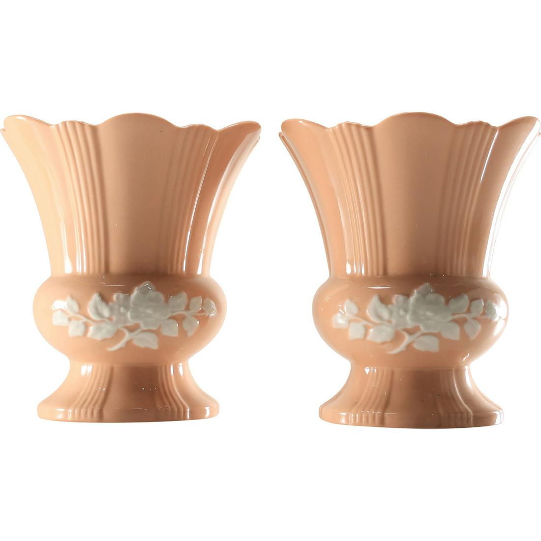 [2] LENOX Fine Porcelain Salmon Color Vases with White Floral Decoration: [2] LENOX Fine Porcelain Salmon Color Vases with White Floral Decoration. size: 6.25h