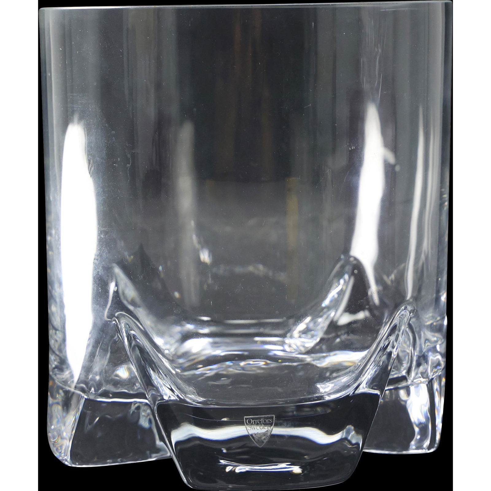 ORREFORS Sweden Crystal Glass Ice Bucket / Champagne Bucket: ORREFORS Sweden Crystal Glass Ice Bucket / Champagne Bucket. Original label. size: 8h 7.25w