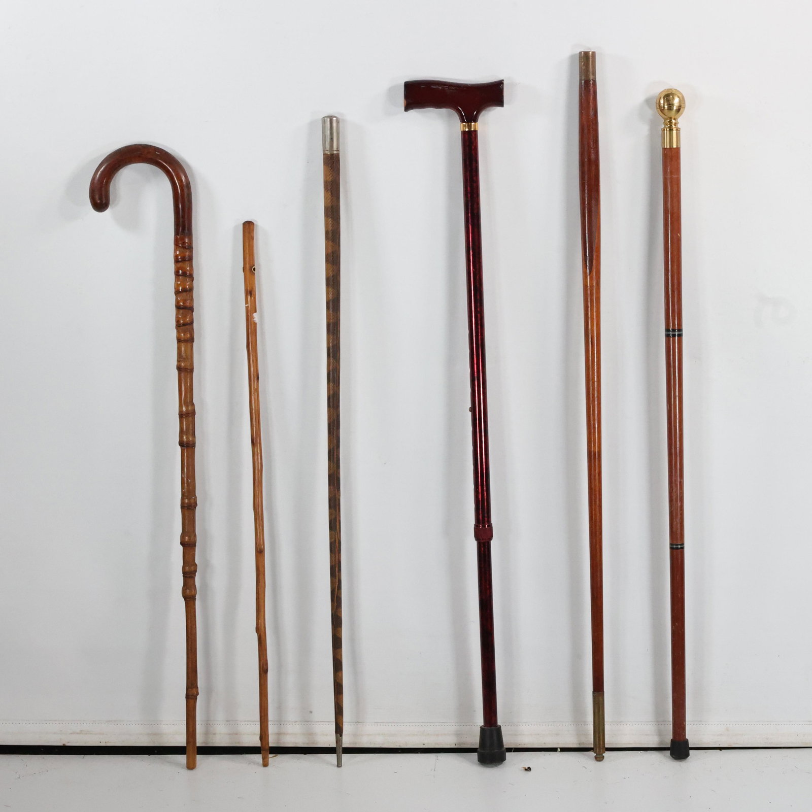 Estate Grouping of 6 Assorted Vintage Walking Canes (1 of 14)