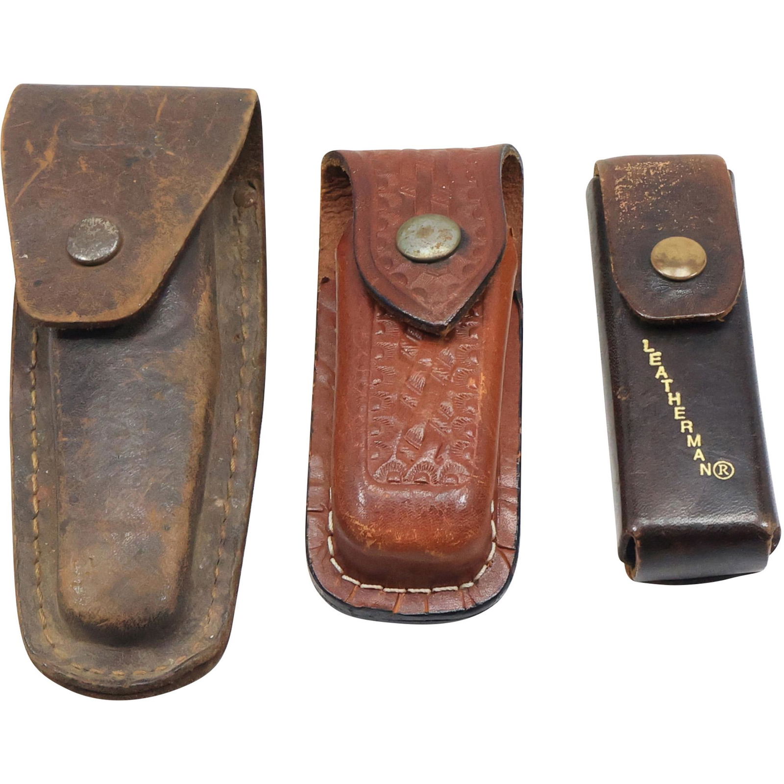 [3] Assorted Pocket / Hunting Knives in Original Leather Belt Holders (1 of 17)