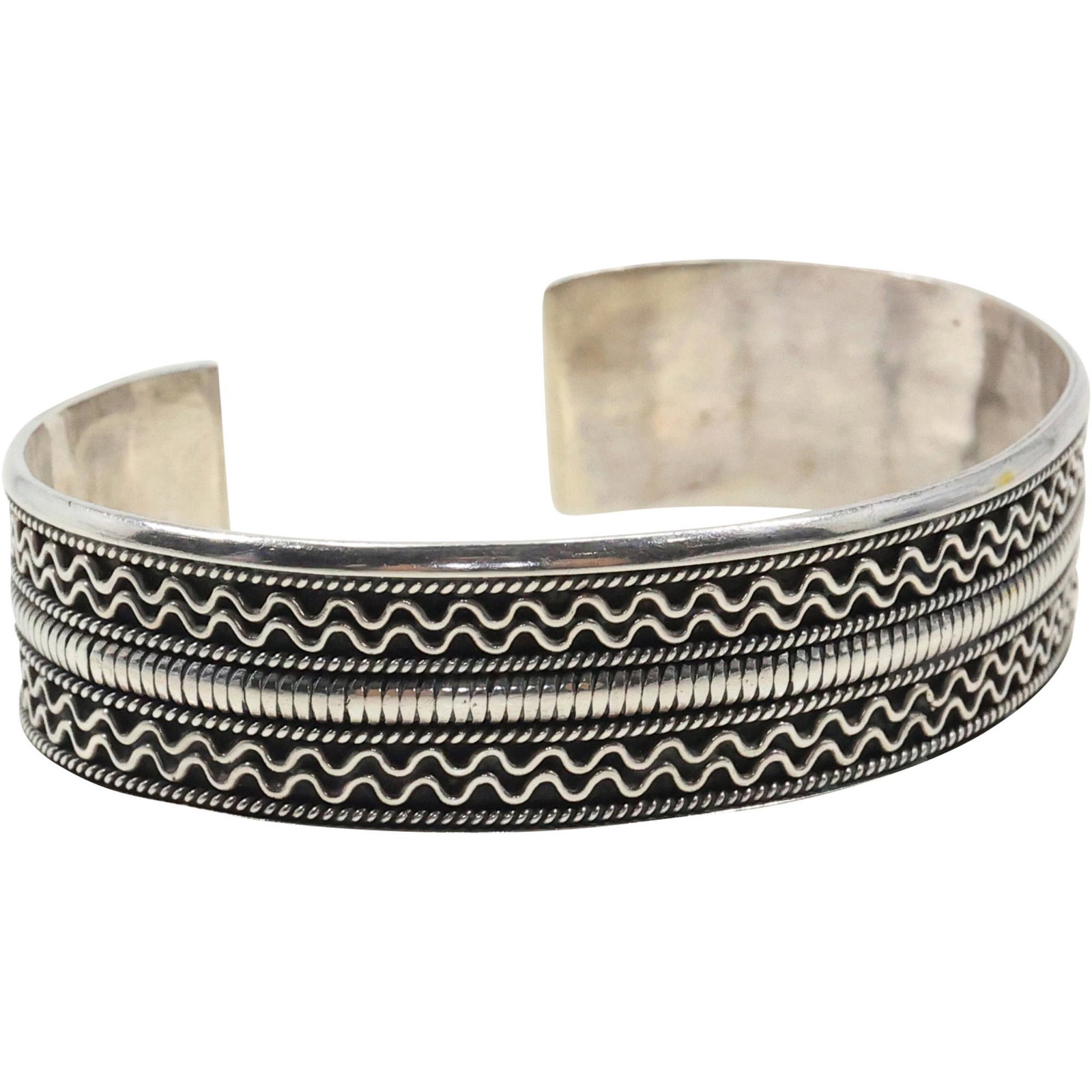 .925 Sterling Silver Carved Squiggles Cuff Bracelet size 2 3/4 in. x 2 in. x 3/4 in. (1 of 12)