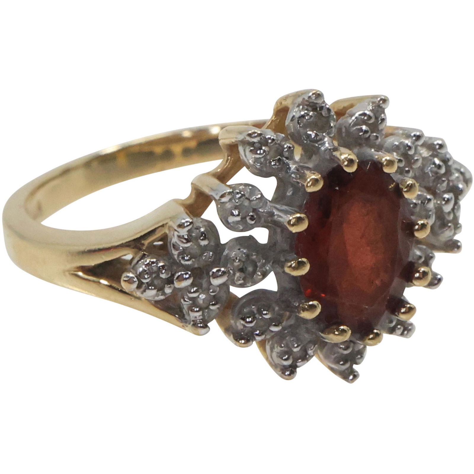 10K GOLD DIAMONDS & GARNET Ring Size 8 ; 7/8 in. x 5/8 in. ; 2.7 dwt (1 of 11)