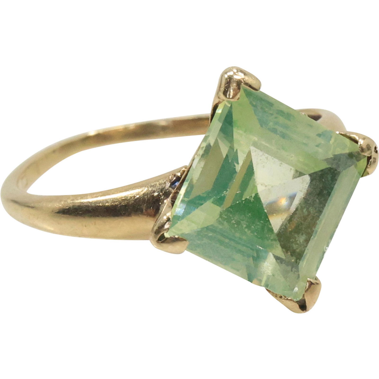 10K GOLD with Peridot Ring Size 4 ; 5/8 in. x 1/2 in. ; 1.0 dwt (1 of 7)