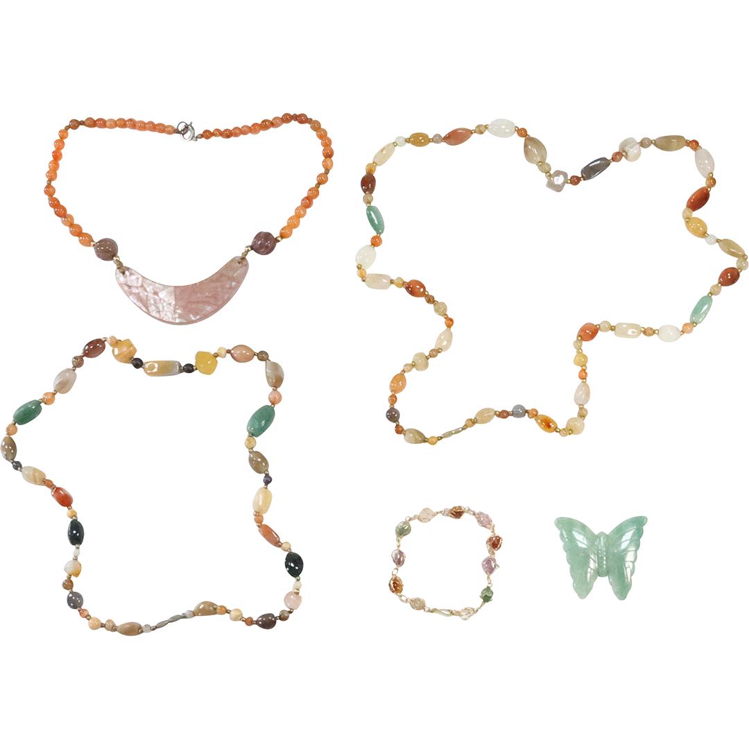 [5] Assorted: Multi Color Agate and Quartz Necklace; Agate with Abalone Pendant Necklace; Agate (1 of 19)