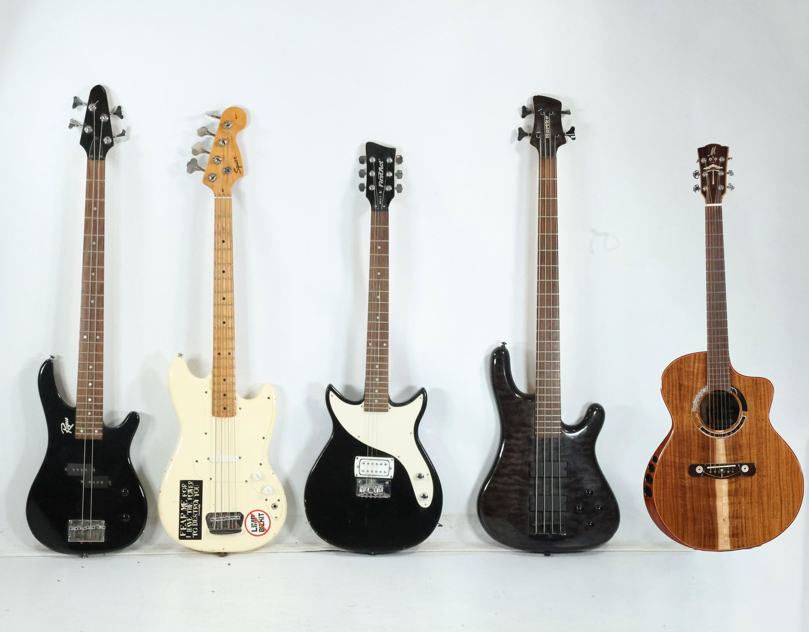 Estate Grouping 5 Assortred GUITARS  [4] Electric, [1] Acoustic (1 of 18)