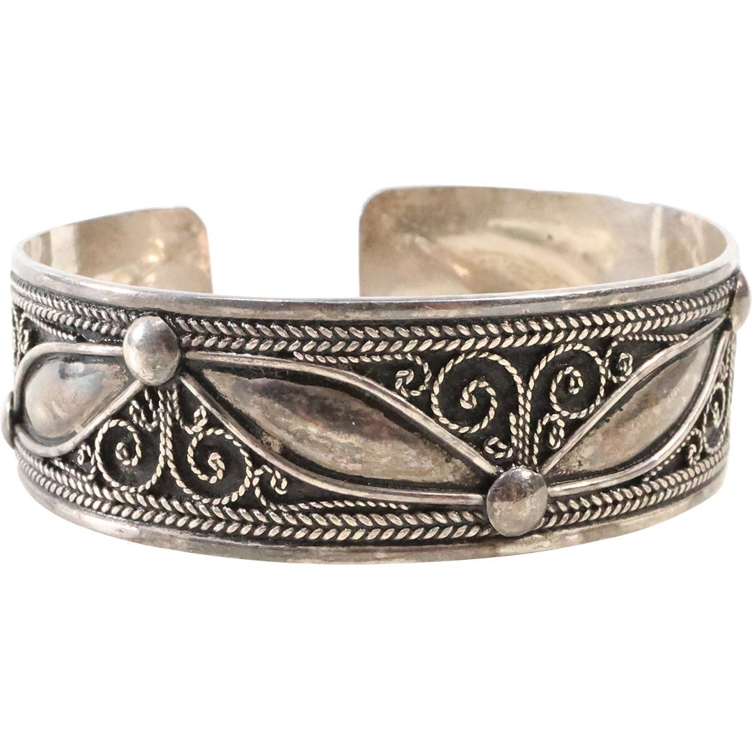 Sterling Silver Engraved Cuff Bracelet 2 1/8 in. x 2 1/4 in. x 3/4 in. (1 of 8)