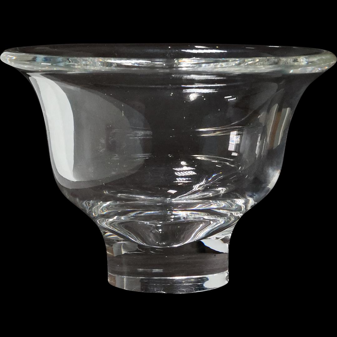 Signed STEUBEN Crystal Glass Bowl 5.25 inches diameter (1 of 6)