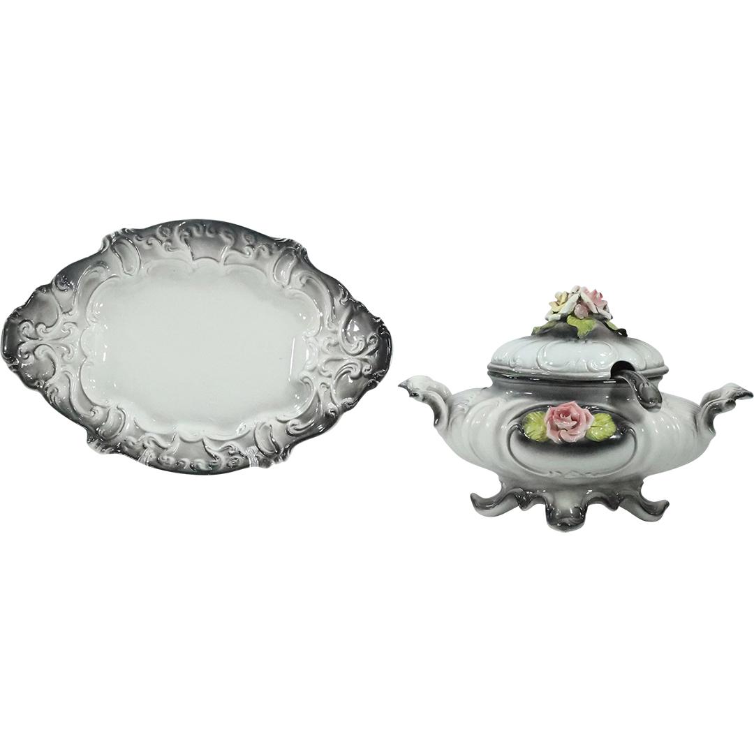Italian Ceramic Covered Tureen with Ladle and Underplate (1 of 19)