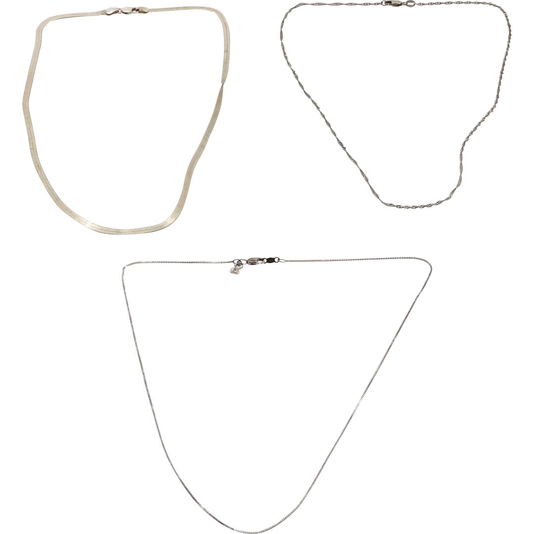 [3] Assorted Sterling Silver Necklaces (1 of 17)
