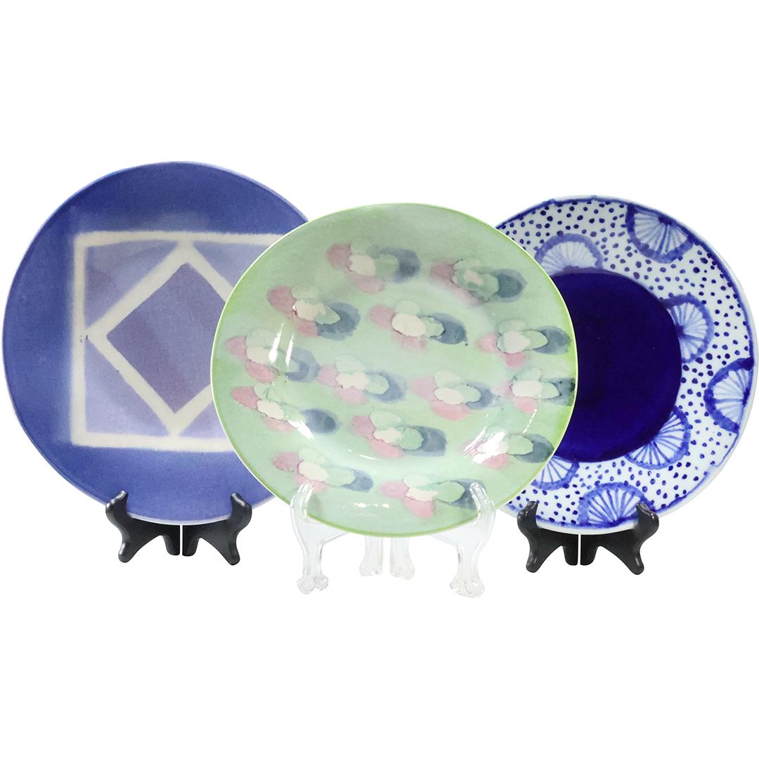 [2] Assorted Signed Studio Art Pottery Chargers Serving Plates (1 of 17)