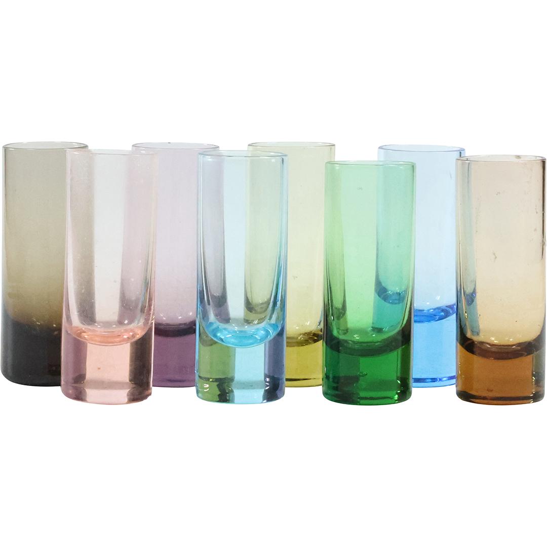 [8] Multi Colors Cocktail Shot Glasses: [8] Multi Colors Cocktail Shot Glasses. size: 3.25 x 1.25
