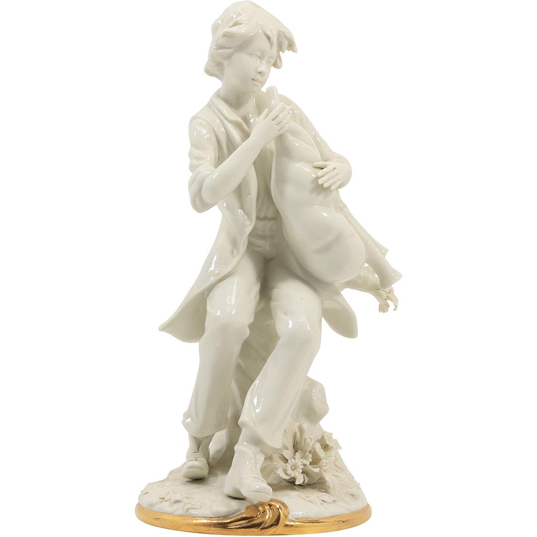 Nuova Capodimonte Fine Porcelain Boy Playing Bag Pipes Figure Statue 9.5 inches height (1 of 20)
