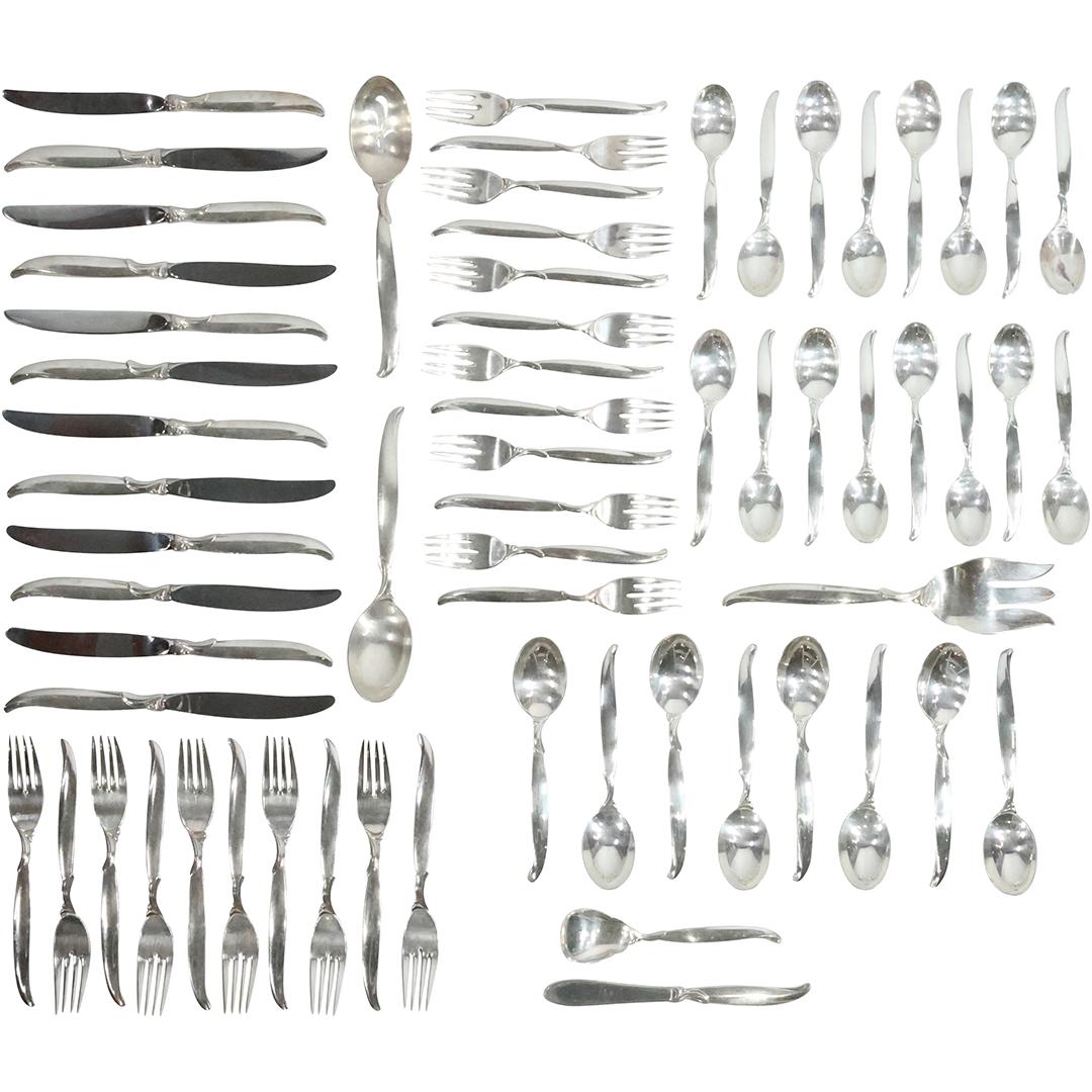 1947 Roger Bros. "Flair" Silver Plate Flatware in Wooden Box (1 of 13)