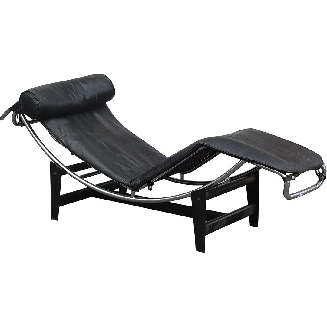 Vintage Mid-Century Le Corbusier LC4 Lounge Chair Italy with Original Black Cushion (1 of 18)