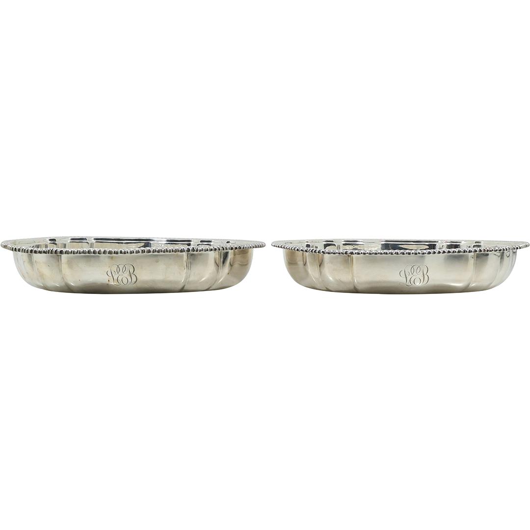 [2] TIFFANY & CO MAKERS 8154 65 Silver Soldered EP Serving Dishes 10.5 inches: [2] TIFFANY & CO MAKERS 8154 65 Silver Soldered EP Serving Dishes 10.5 inches. size: 2 in. x 10.5 n. x 7.5 in. THIS AUCTION HAS SPECIAL PICK UP DATESSPECIAL PICK UP DATES AND TIME-LINE, W/ EXTENDED PI