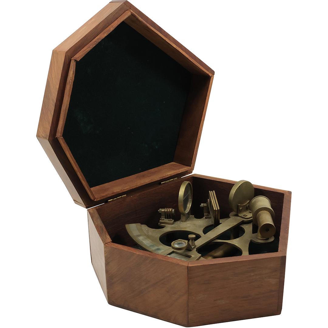 Stanley London 1890 N. 389 Brass Sextant Instrument in Wooden Box with Dedication Plaque (1 of 20)