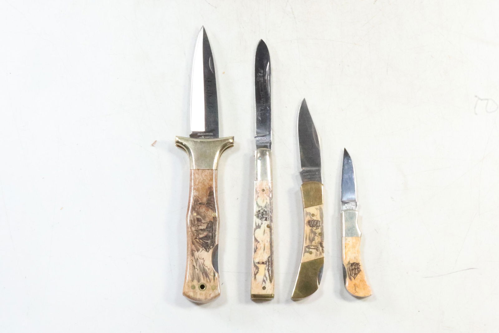 [4] Assorted Pocket Knives: Little Pillbuster Parker Cut. Co.; El Diablo Parker Cut. Co., Bobcat (1 of 17)