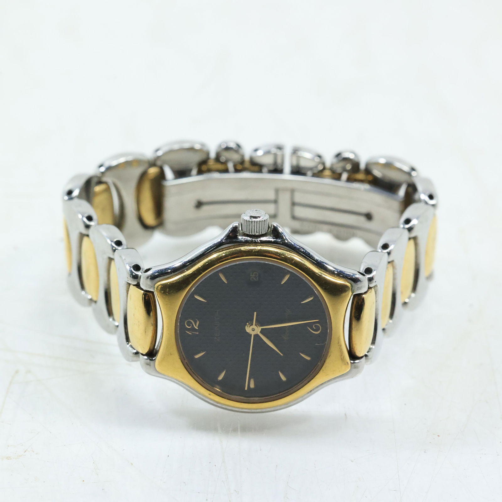 Zenith Woman's Academy Wrist Watch 59 6100 106 Black Face 2-Tone: Zenith Woman's Academy Wrist Watch 59 6100 106 Black Face 2-Tone