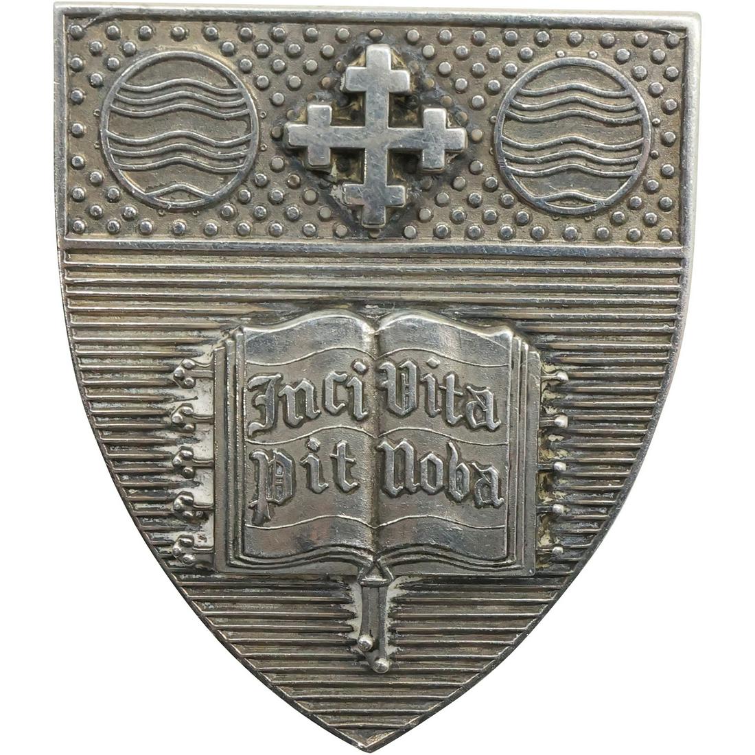 Sterling Silver Green KC Religious Shield Pin 1 1/2 in. x 1 3/4 in.: Sterling Silver Green KC Religious Shield Pin 1 1/2 in. x 1 3/4 in.