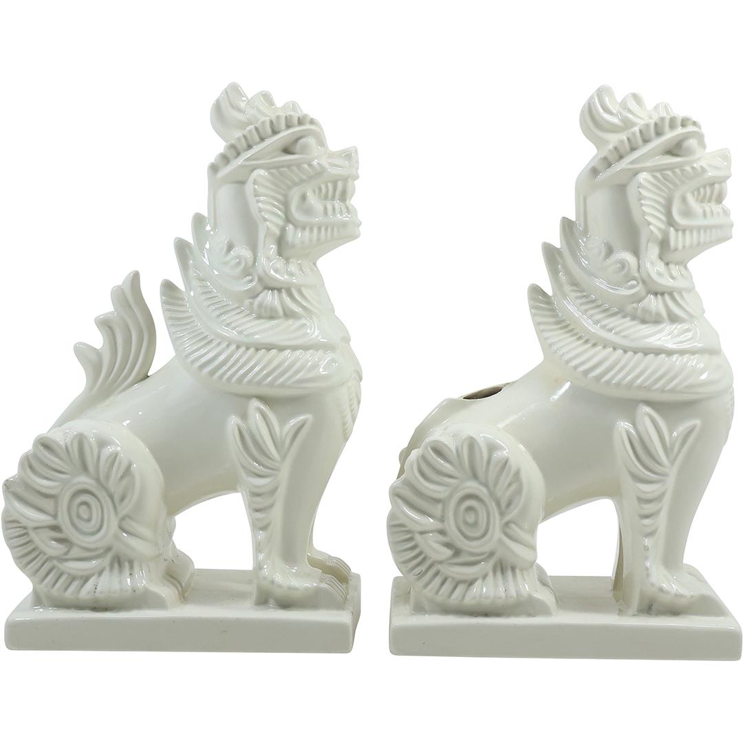 [2] Arnels 1965 White Ceramic Chinese Buddhist Lions Figures Statues 11.5 inches height (1 of 20)