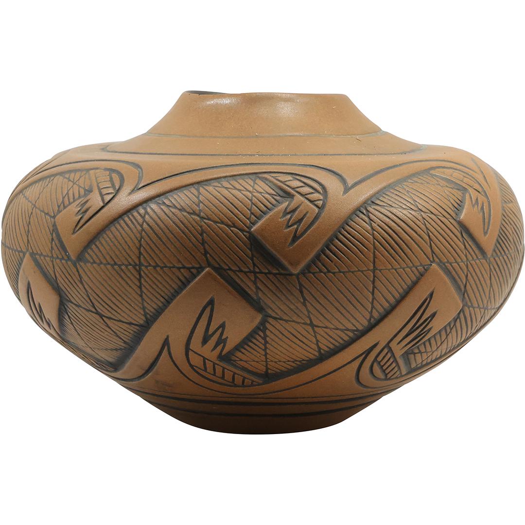 Haeger Brown Ceramic Native American Style Bowl / Vase 13 inches diameter: Haeger Brown Ceramic Native American Style Bowl / Vase 13 inches diameter. size: 8 in. height x 13 in. diameter