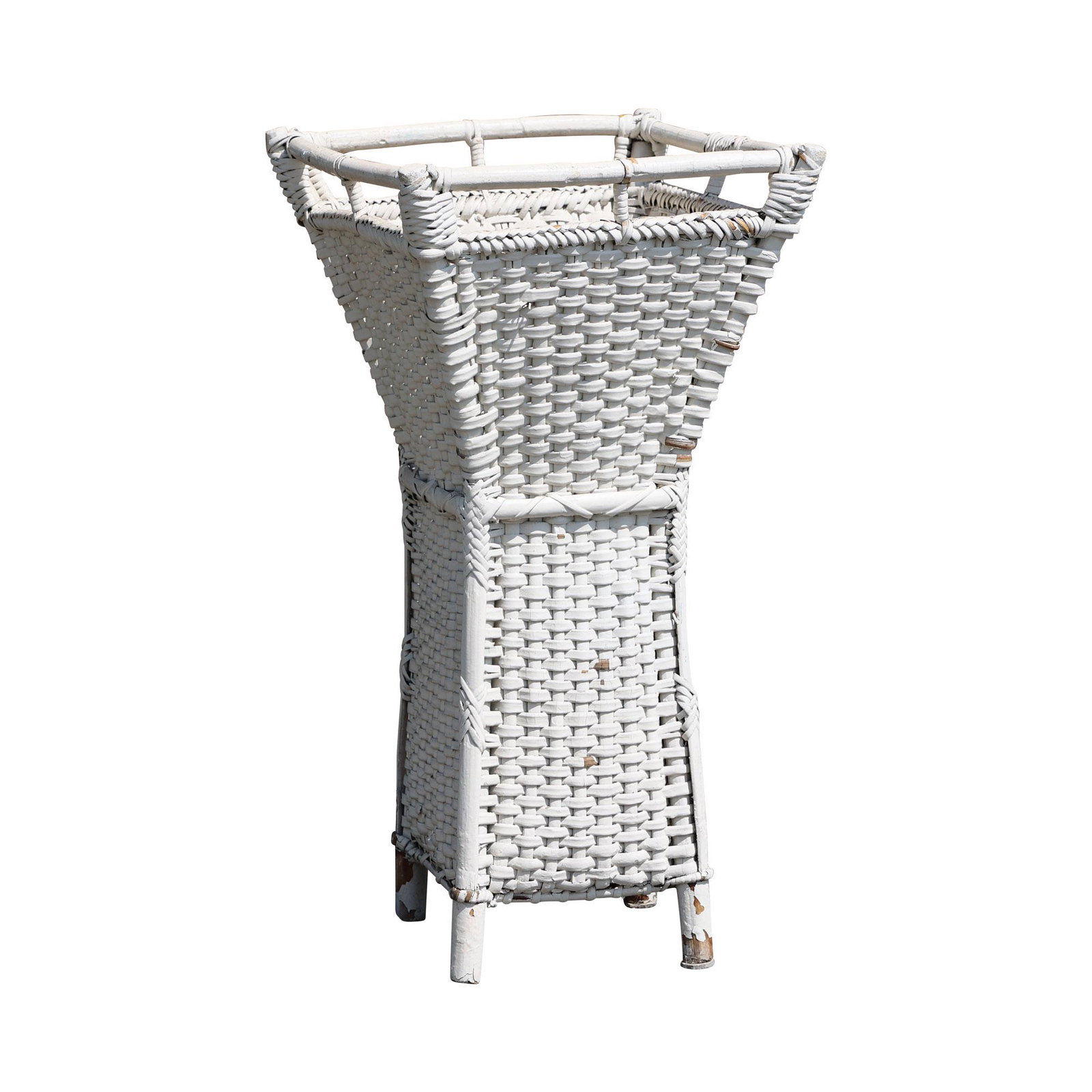 Vintage White Wicker Umbrella Stand 27 inches height x 14 inches diameter (1 of 17)