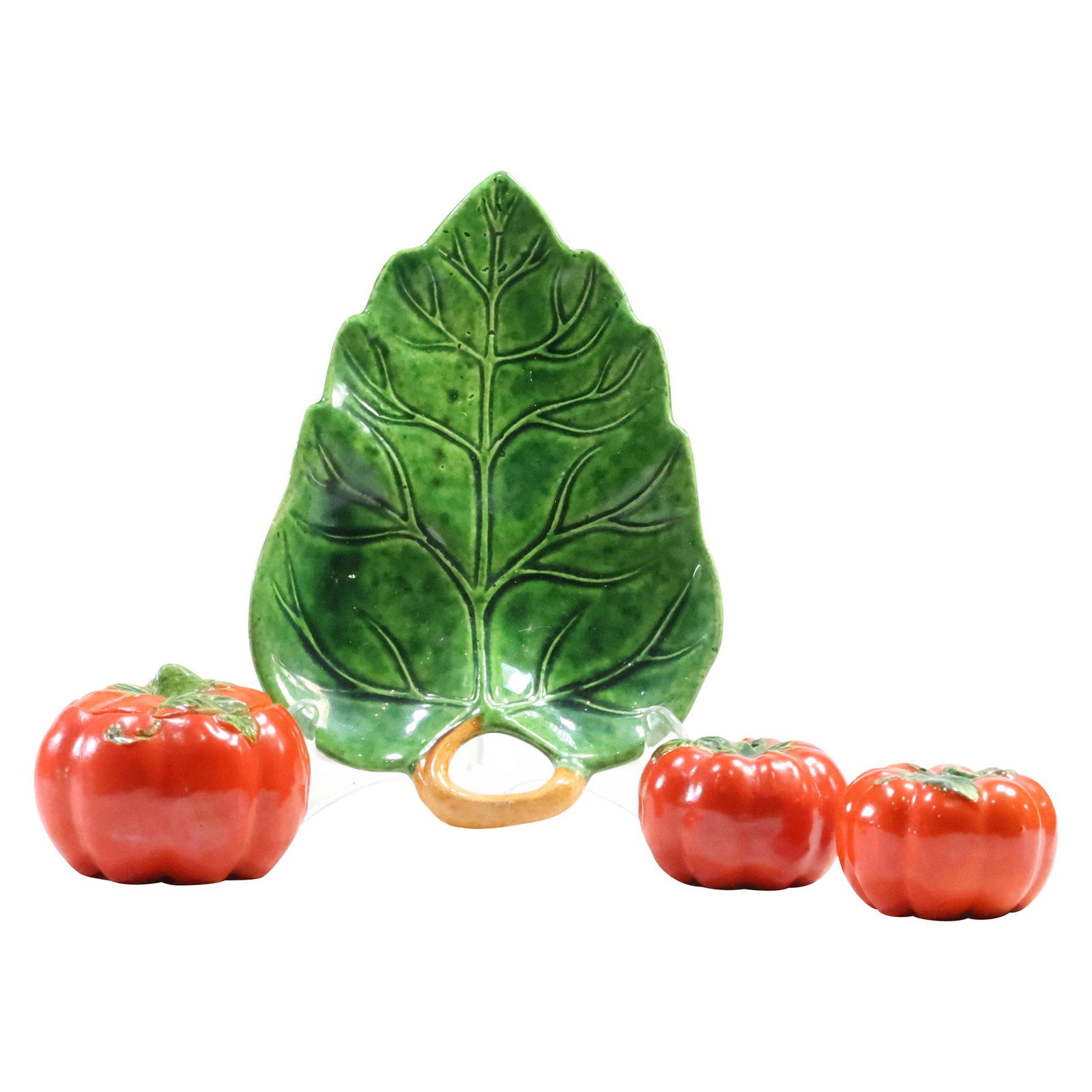 4 Pieces Ceramic TOMATOES Condiment Set 2 Shakes, Covered Bowl, Cabbage Leaf Tray (1 of 17)