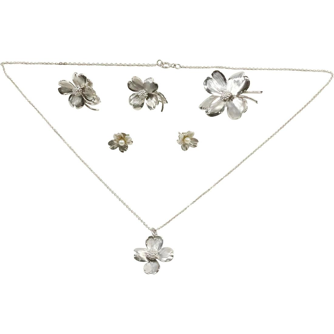 Sterling Silver HSB Harry S Bick 7 Piece Dogwood Set: Screw back Earrings, Pierced Earrings, Chain,: Sterling Silver HSB Harry S Bick 7 Piece Dogwood Set: Screw back Earrings 1 in. x 3/4 in. , Pierced Earrings1/2 in. dia. , .925 Chain 18 in. , Pendant 1 in. x 3/4 in. , Pin 1 in. x 1/4 in.