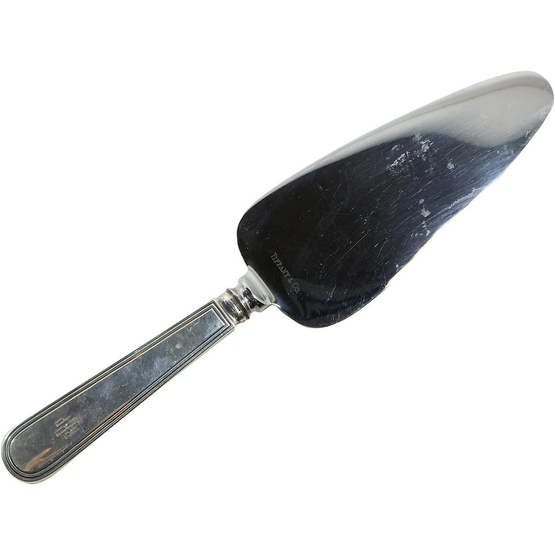 TIFFANY & CO MAKERS Sterling Silver Pie Server 10 in. x 2 1/4 in. (1 of 15)