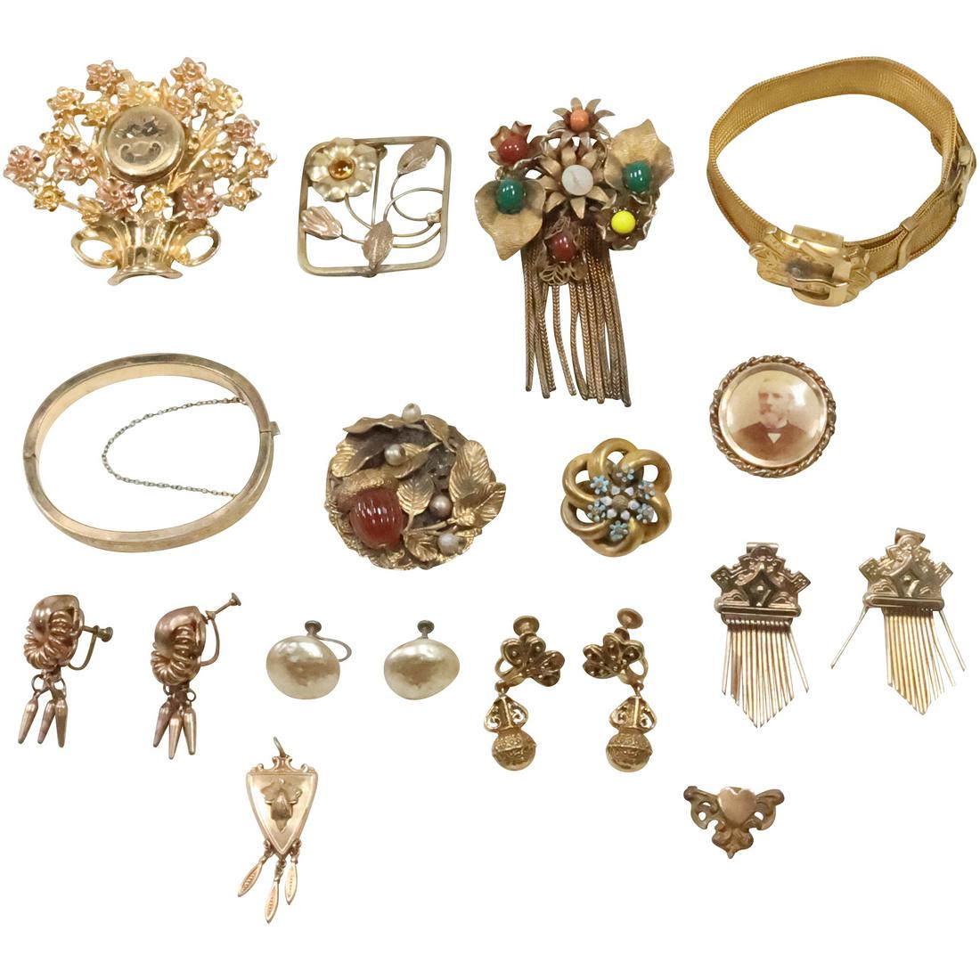18 Pieces Assorted Vintage Costume Jewelry Grouping - Variety (1 of 20)