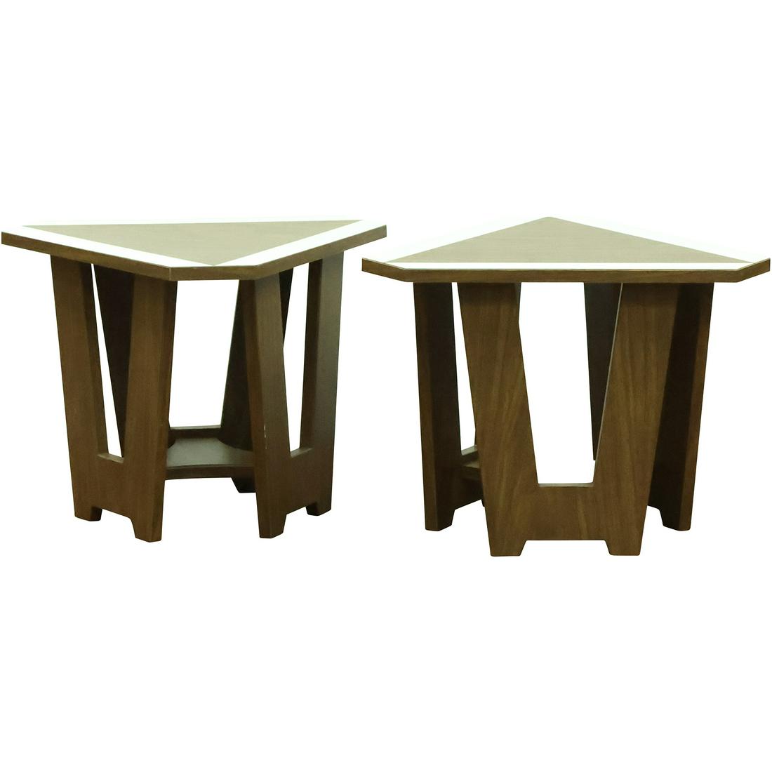 [2] Mid-Century Modern Design Tri-Corner End Stands 16 in. x 19.25 in. x 22 in.: [2] Mid-Century Modern Design Tri-Corner End Stands 16 in. x 19.25 in. x 22 in. size: 2x tables (16 x 19.25 x 22) For more additional photos please 