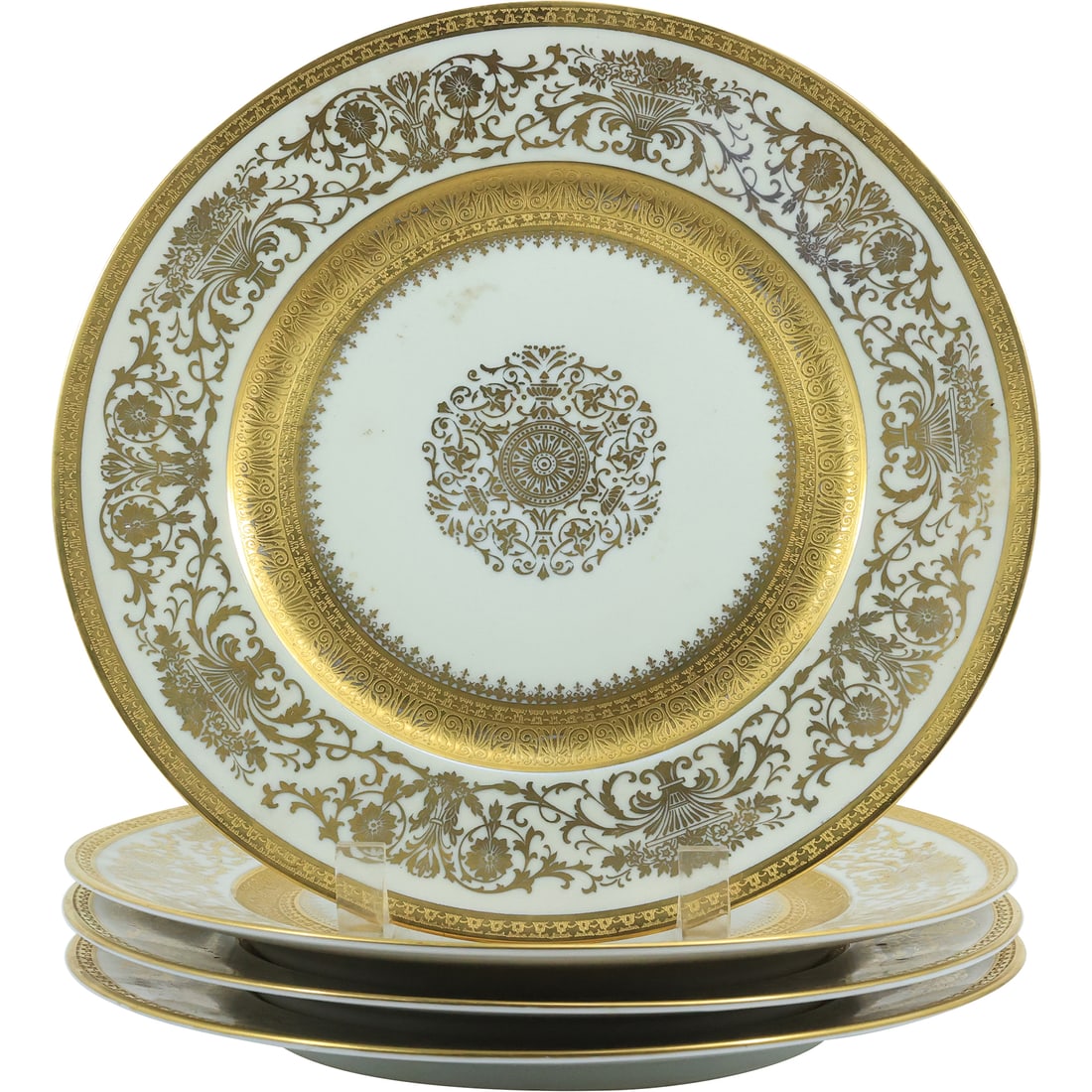 [4] Bohemia Czechoslovakia Porcelain Dinner Plates Fancy Gold Border 11 in. diameter: [4] Bohemia Czechoslovakia Porcelain Dinner Plates Fancy Gold Border 11 in. diameter. size: 1 in. x 11 in. Terms of Sale - Reminder: All descriptions and titles are solely opinions and do not warrant