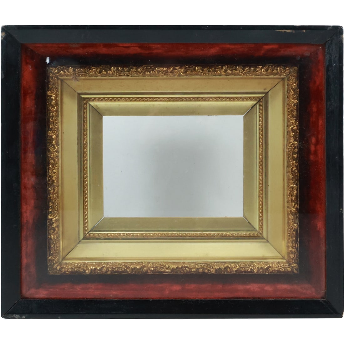 19th C. Hudson River Gold Gilt Frame in a Shadow Box Display 6 in. x 8 in. inner frame size (1 of 19)