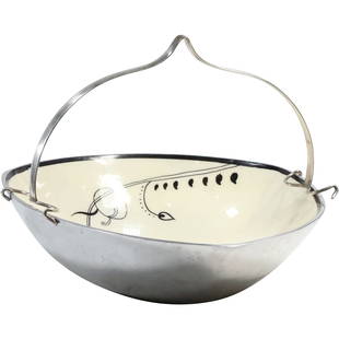 Gorham Metal Framed Porcelain Bowl Basket Removeable Handle 11.5 in. diameter: Gorham Metal Framed Porcelain Bowl Basket Removeable Handle 11.5 in. diameter. size: 9 in. x 11.5 in. x 11.5 in.