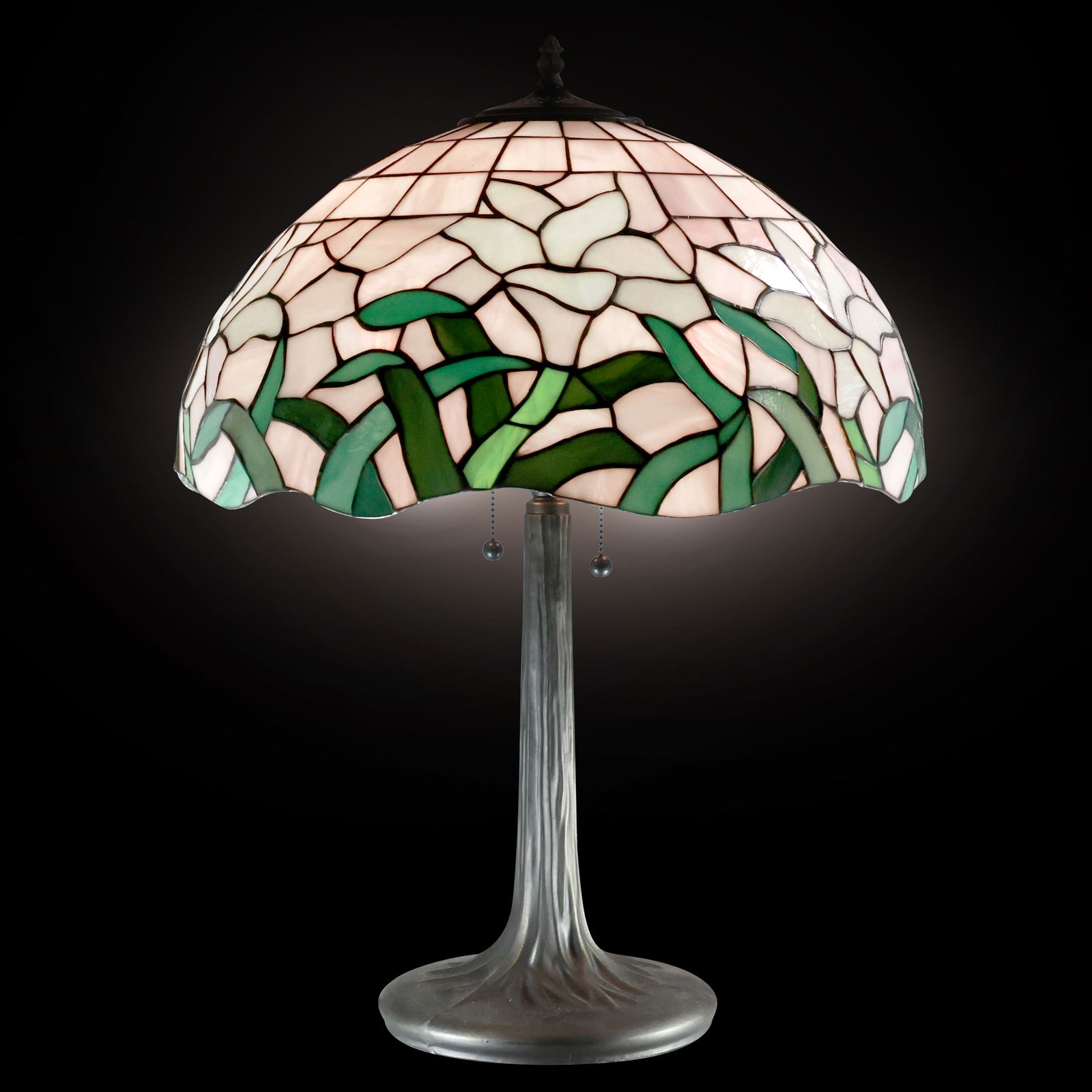 Decorative Tiffany Style Leaded Glass Table Lamp Cast Metal Tree Trunk Base 27 in. height (1 of 20)
