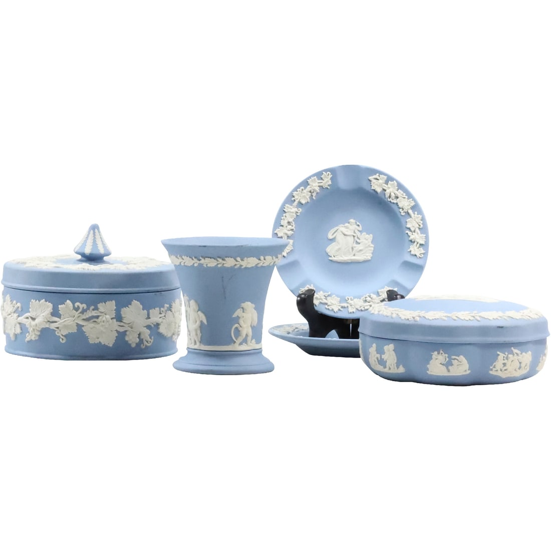 [5] Assorted Pieces Blue and White Wedgwood Porcelain Items (1 of 20)
