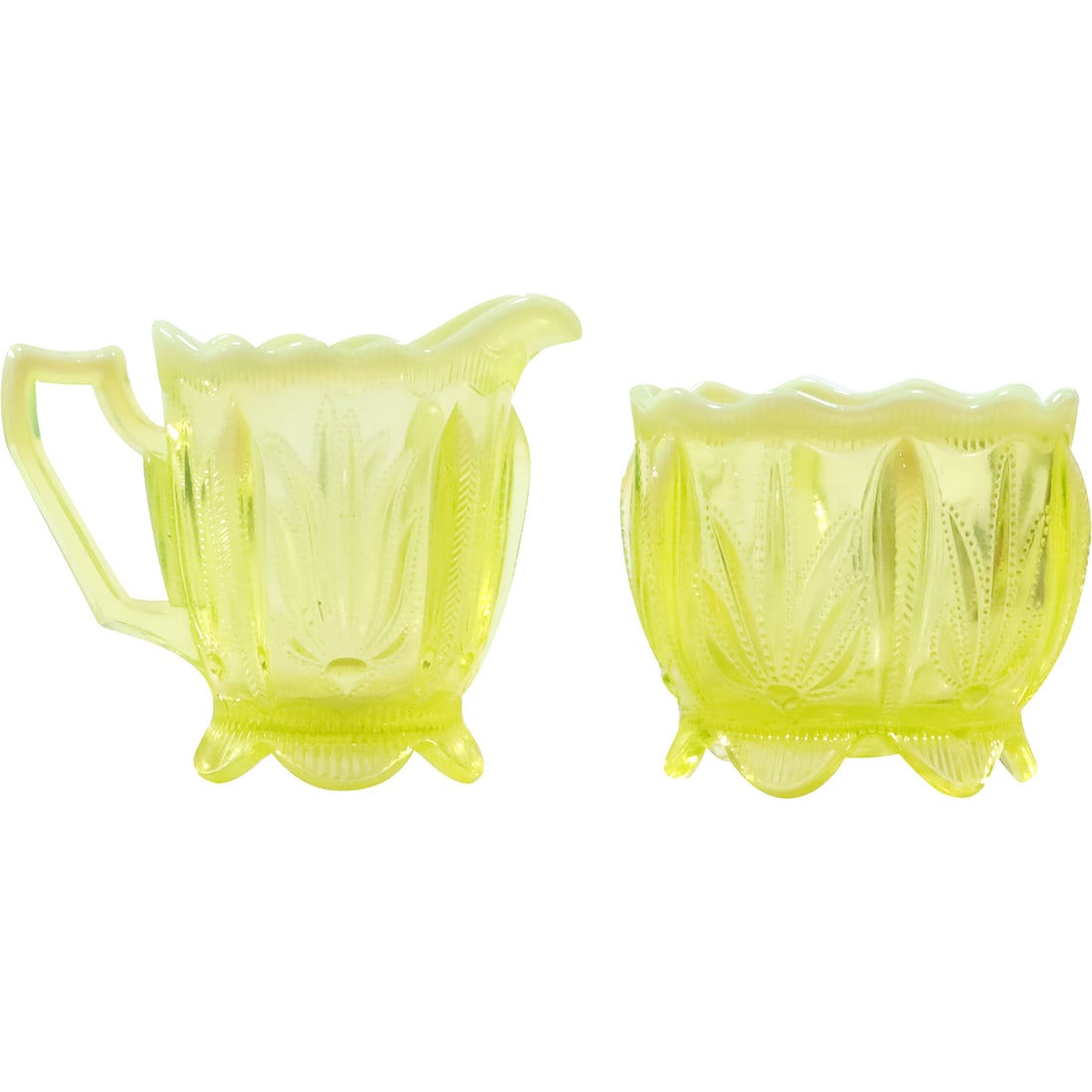 Fenton Vaseline Uranium Glass Sugar and Creamer, Glows Under Blacklight (1 of 18)