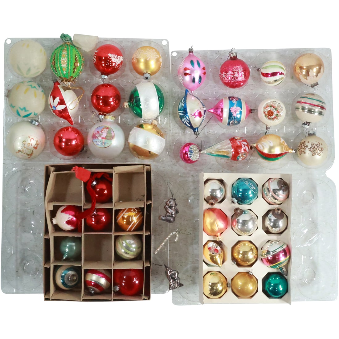 Estate Grouping of 48 Assorted Christmas Ornaments (1 of 20)