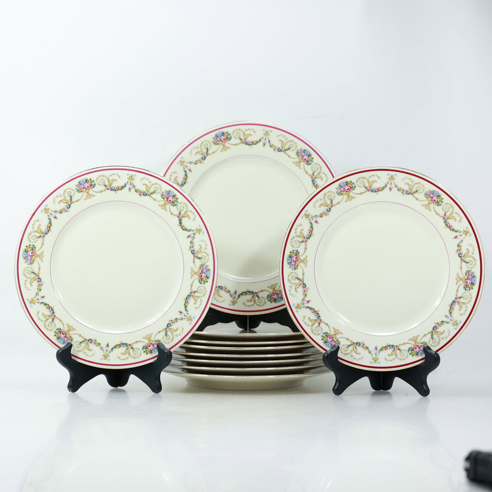 [10] CORONADO H&C Bohemia Fine Porcelain Dinner Plates Basket of Flowers Rim 10 in. diameter: [10] CORONADO H&C Bohemia Fine Porcelain Dinner Plates Basket of Flowers Rim 10 in. diameter Size: (10x) 10w >p> B4