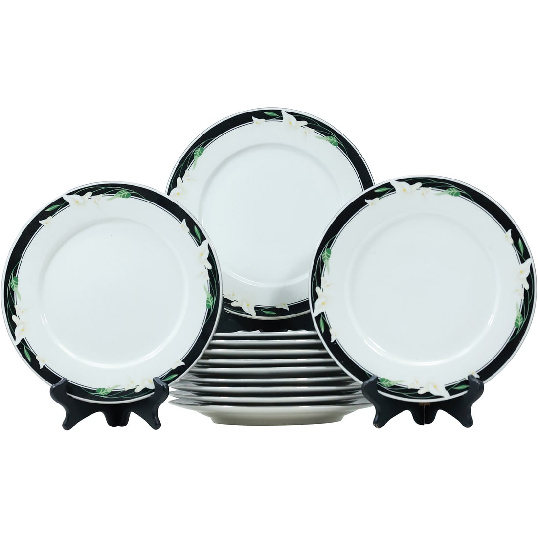 [12] MAJESTY "Black Fantasy" Fine Porcelain Dinner Plates 10.5 in. diameter Black & White: [12] MAJESTY "Black Fantasy" Fine Porcelain Dinner Plates 10.5 in. diameter Black & White Size: (12x) 10.5 w B4