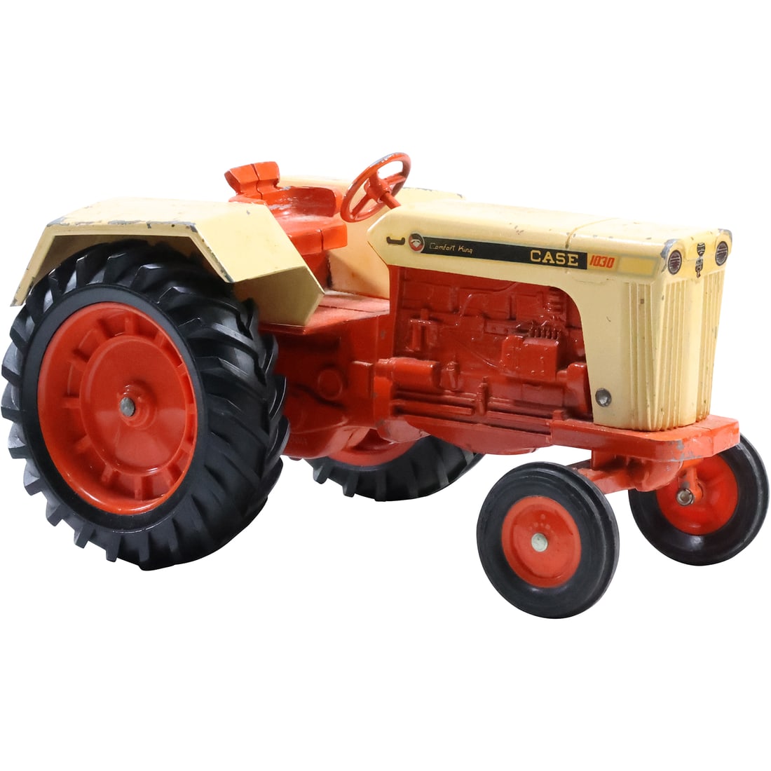 Case 1070 Comfort King Farm Toy Tractor 5 in. x 9 in. x 6 in. (1 of 20)