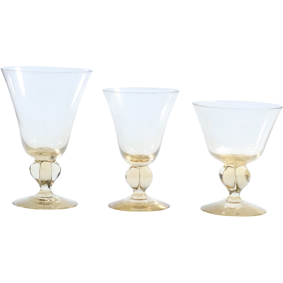 [24] Vintage "Gulli" Wine Glasses in Gold by Siegfried Stahl for Skruff in 3 sizes of 8 each set: [24] Vintage "Gulli" Wine Glasses in Gold by Siegfried Stahl for Skruff in 3 sizes of 8 each set. size: 8x (4.25 x 3.75), 8x (5 x 3.25), 8x (5.5 x 3.75)