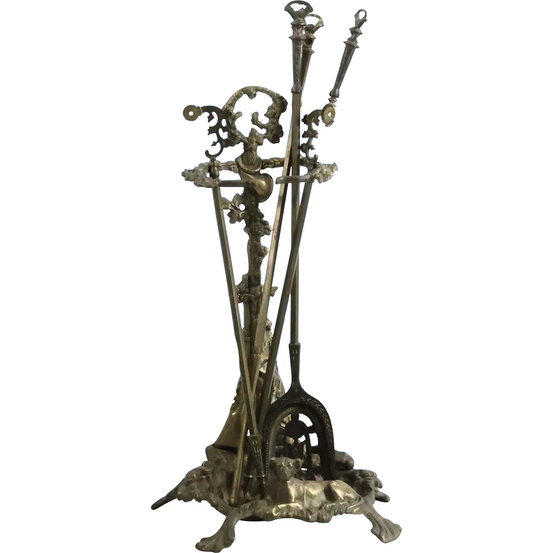 Cast Brass Fireplace Tools and Holder Stand the Rifle and Hunting Dog 22 inches height: Cast Brass Fireplace Tools and Holder Stand the Rifle and Hunting Dog 22 inches height. size: holder (22 x 13.5 x 10), tools (between 25.5 x 1.5 and 26 x 5.5)