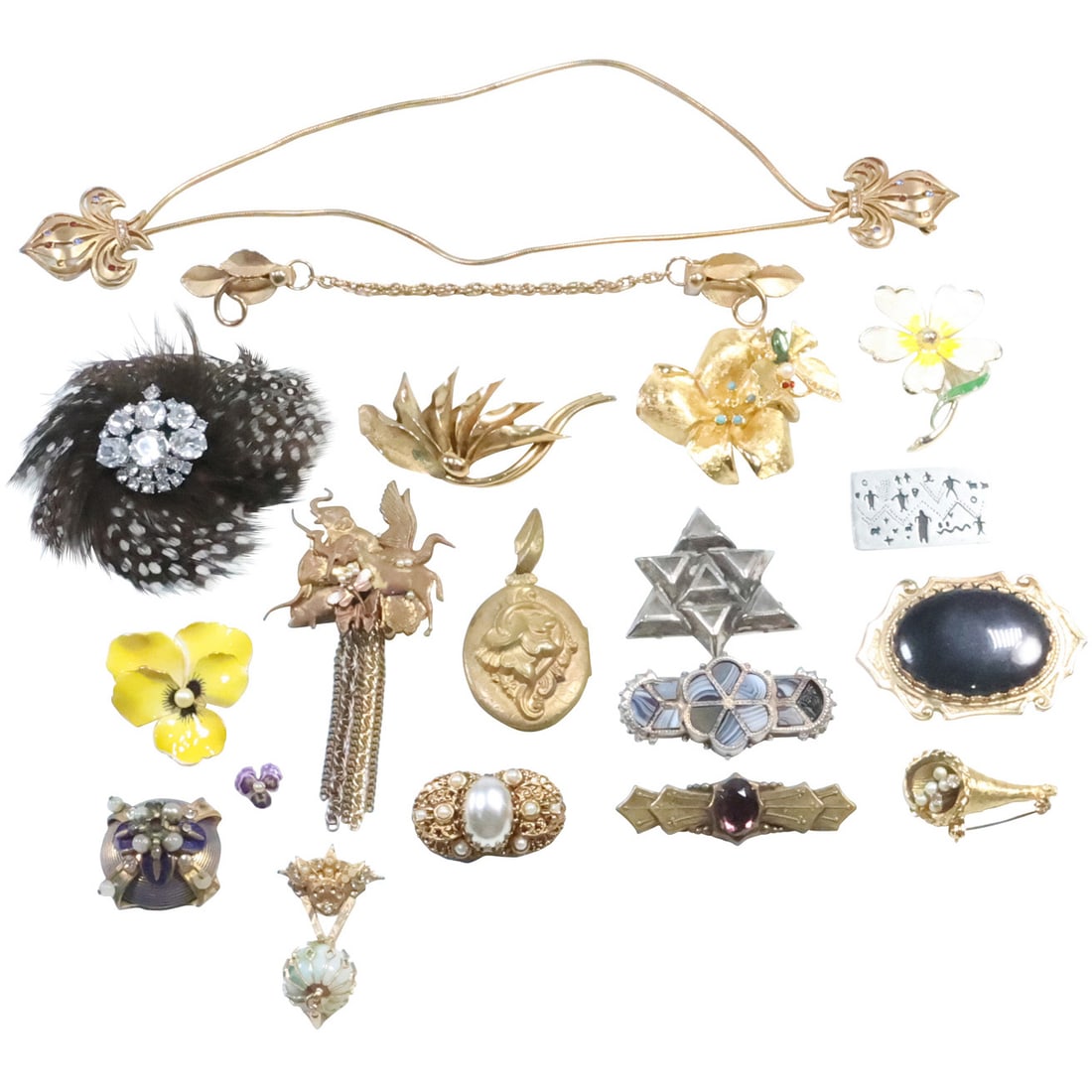 Estate Grouping 18 Assorted Great Older Victorian and Others Pins - Nice Selection (1 of 20)